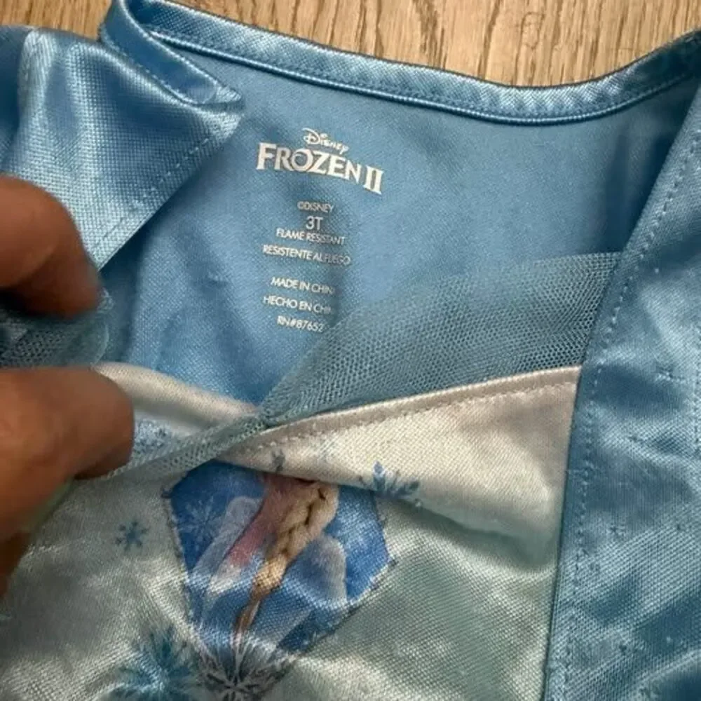 Disney Frozen II Elsa Nightgown Size 3T